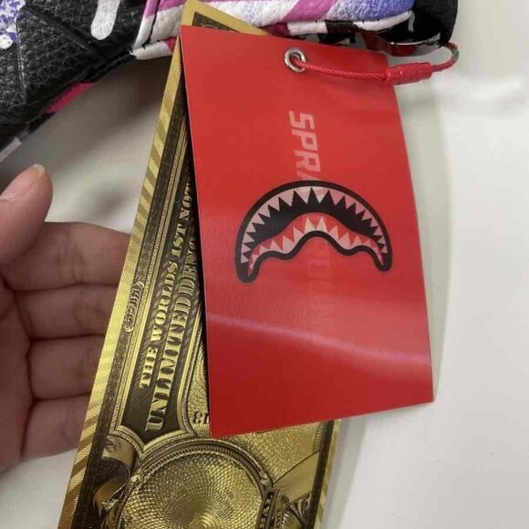 NWT Sprayground Shark Atelier Savvy Crossbody Bumbag Beltbag - Picture 8 of 11